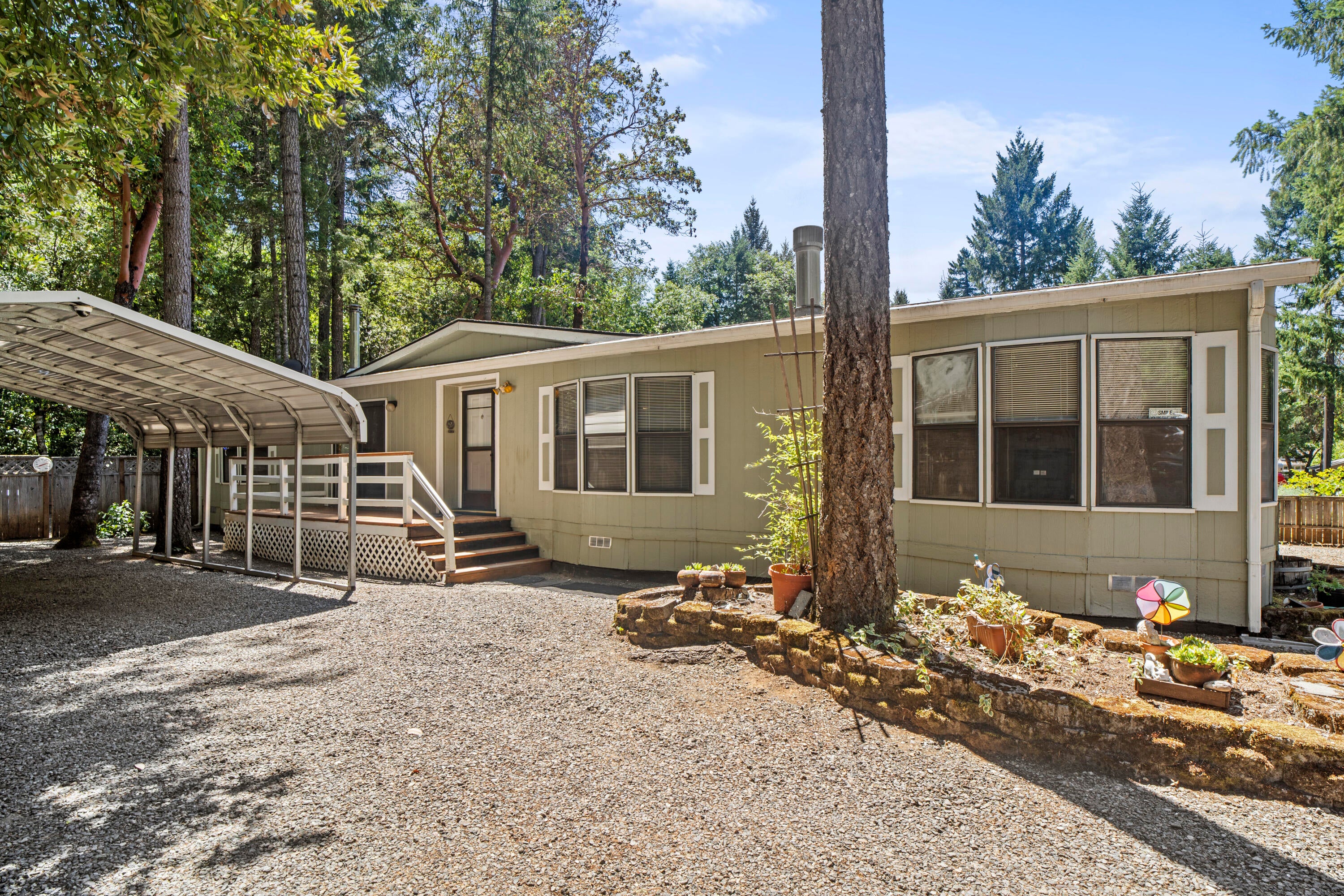 449 Addison Lane Cave Junction, OR 97523 - Photo 1 of 27 449 Addison Front