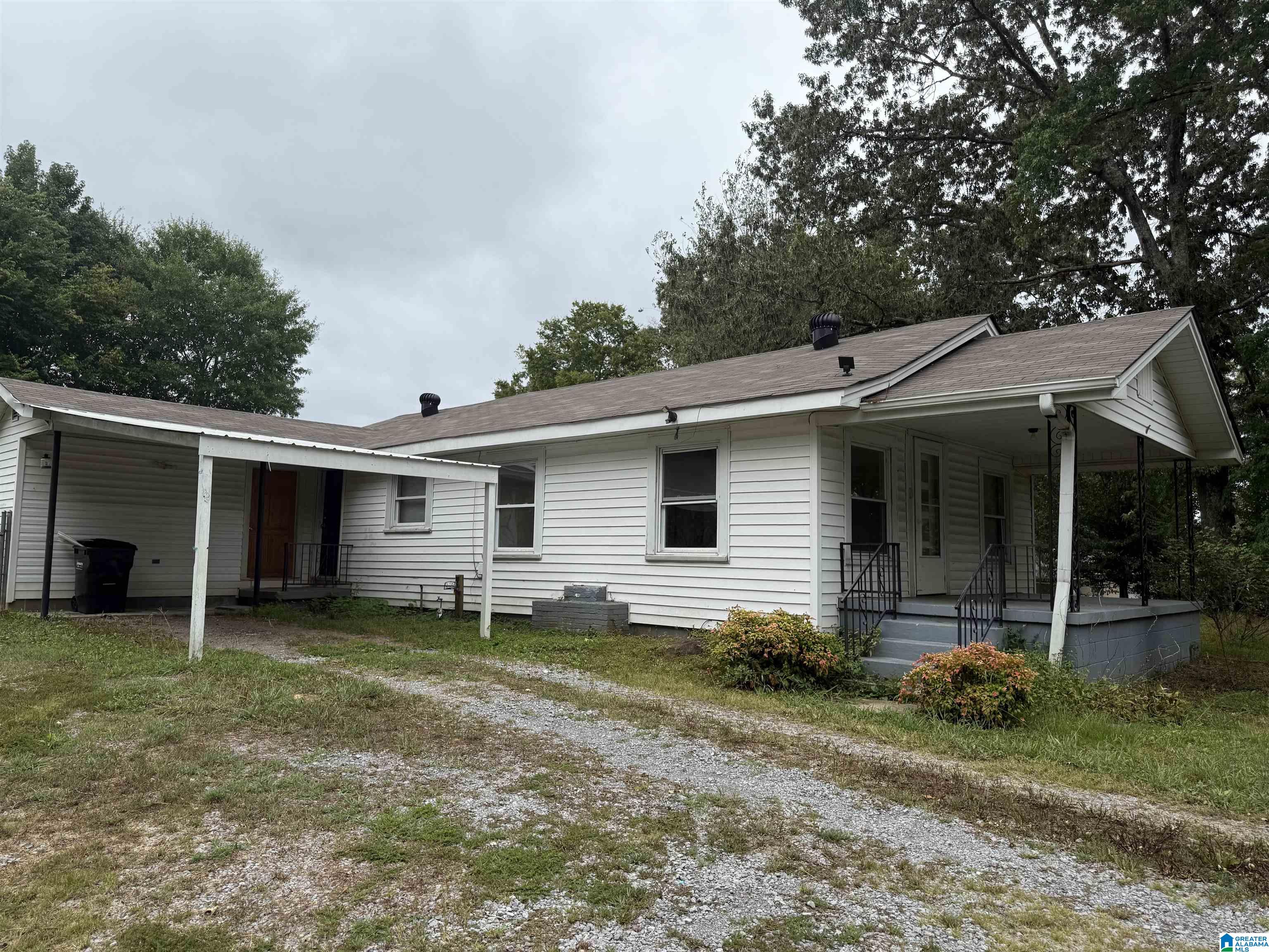 5519 Powers Road Mount Olive, AL 35117 - Photo 2 of 11