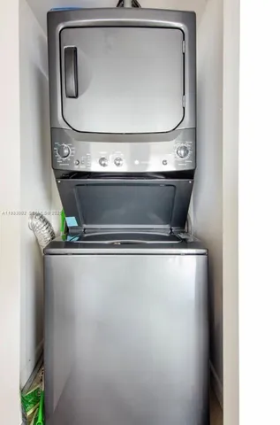 $489,999 | 3250 Northeast 1st Avenue, Unit 1108, Miami, FL 33127