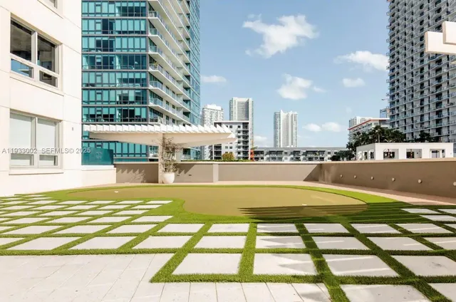 $489,999 | 3250 Northeast 1st Avenue, Unit 1108, Miami, FL 33127