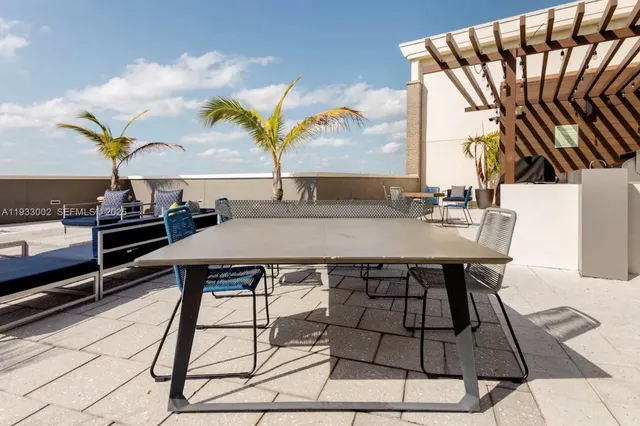 $489,999 | 3250 Northeast 1st Avenue, Unit 1108, Miami, FL 33127