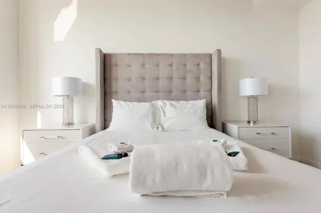 $489,999 | 3250 Northeast 1st Avenue, Unit 1108, Miami, FL 33127