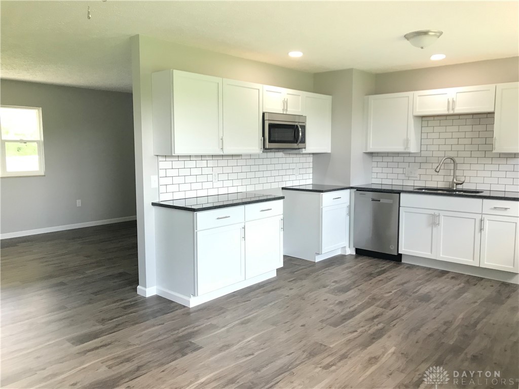 336 Garbry Road Piqua, OH 45356 - Photo 6 of 25 Gallery Image 6