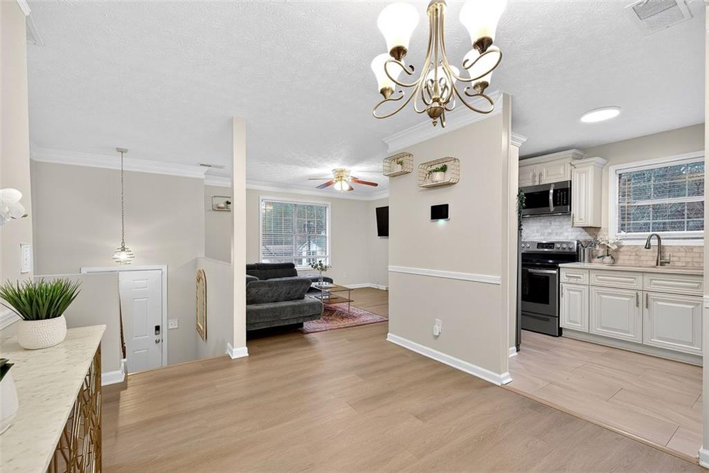 4217 Riverbank Court Decatur, GA 30034 - Photo 7 of 20