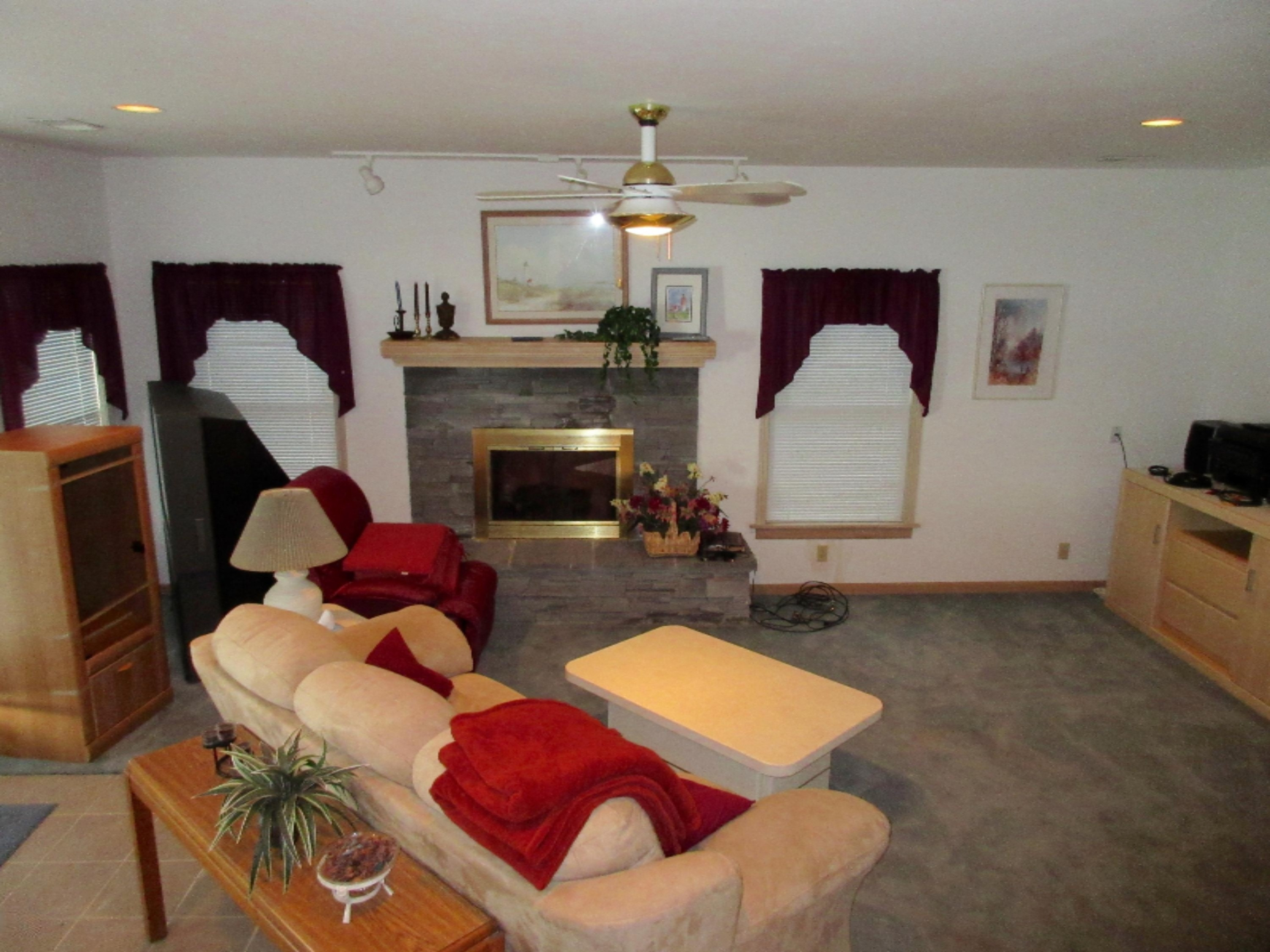 645 East Sidney Road Stanton, MI 48888 - Photo 4 of 25 IMG_1226