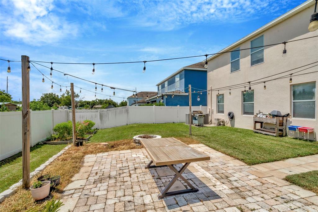 313 Shell Manor Drive Ruskin, FL 33570 - Photo 5 of 45