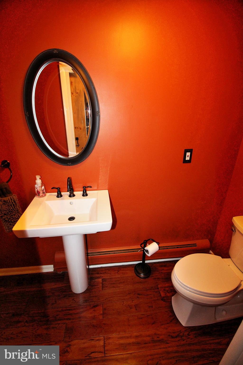 4655 Grandview Road Hanover, PA 17331 - Photo 12 of 33 1/2 Bath