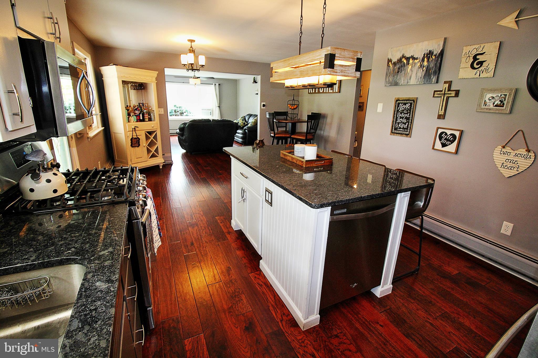 4655 Grandview Road Hanover, PA 17331 - Photo 9 of 33 Kitchen