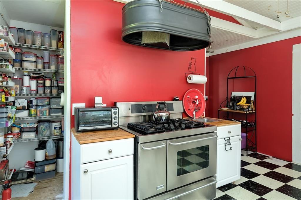 33 Axholme Road York, ME 03909 - Photo 5 of 32 Photo