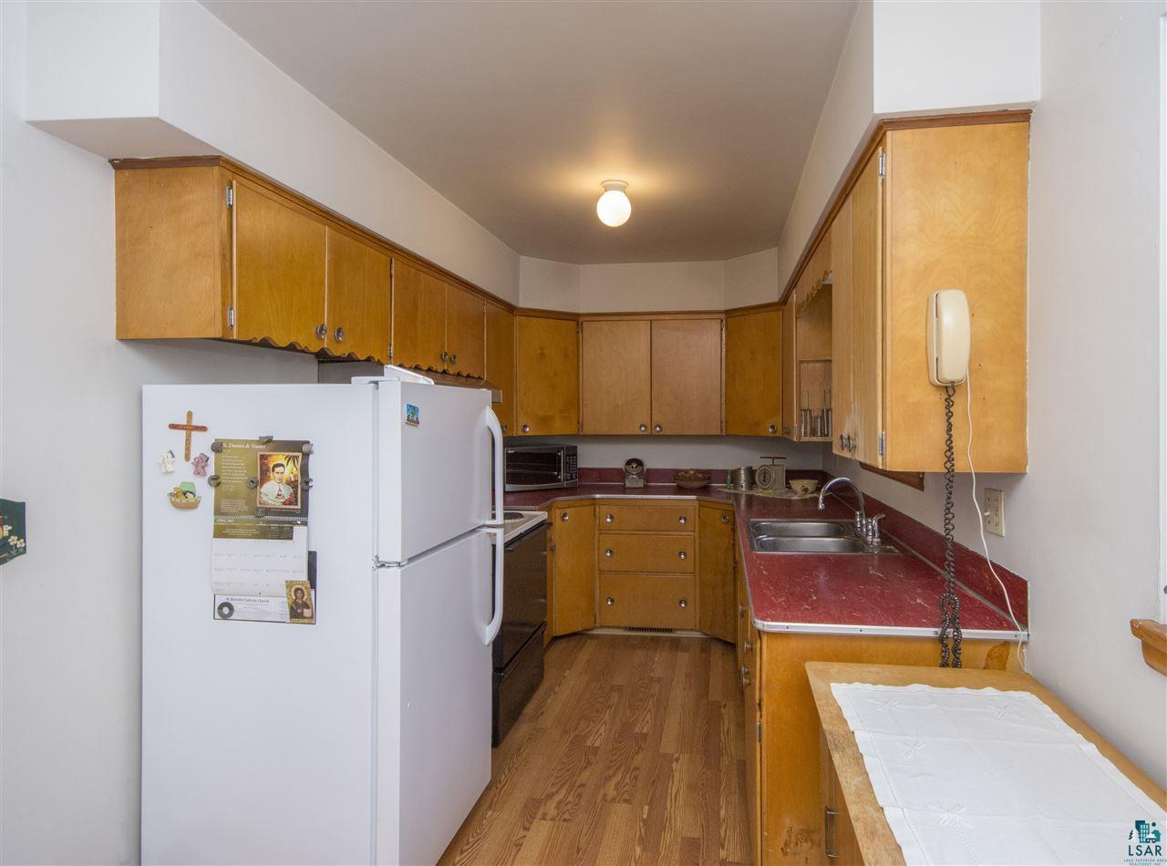 1130 West Arrowhead Road Duluth, MN 55811 - Photo 7 of 18 Gallery Image 7