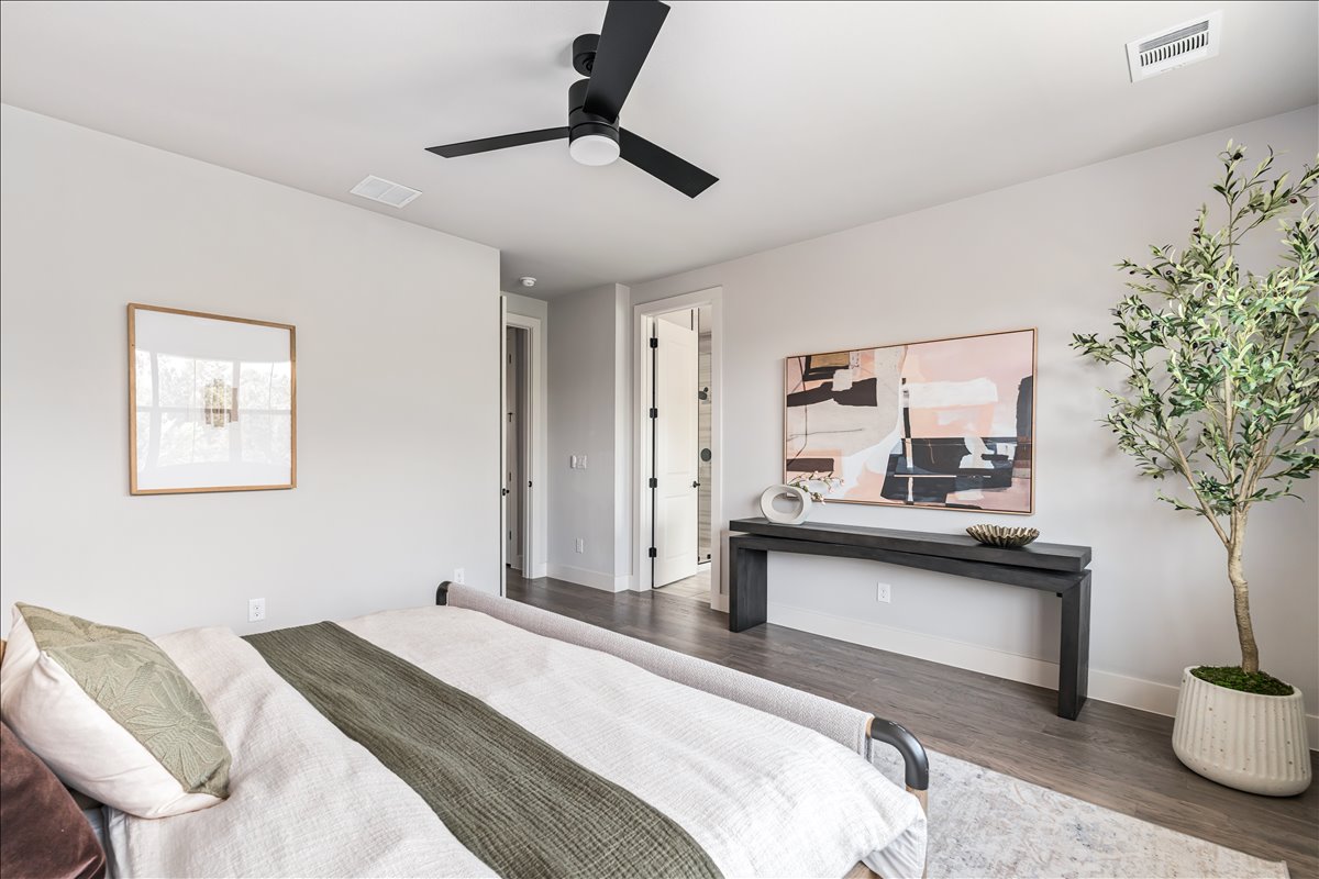 7910 Ryans Way Austin, TX 78726 - Photo 20 of 39 The generous layout easily accommodates a king-size bed and additional furnishings.