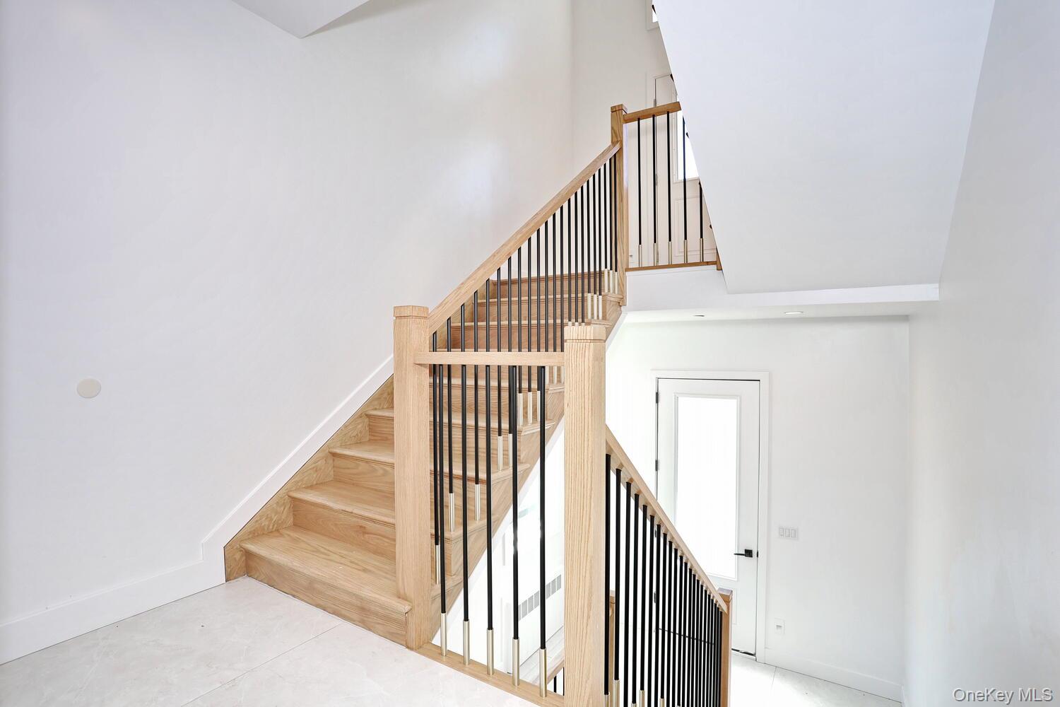37 Ewing Avenue, Unit 202 Spring Valley, NY 10977 - Photo 5 of 50 a view of entryway