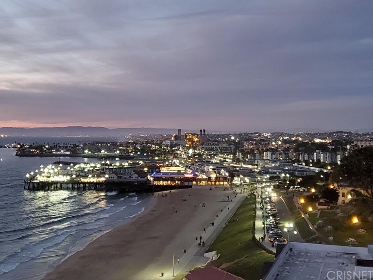 531 Esplanade, Unit 913 Redondo Beach, CA 90277 - Photo 41 of 42 an aerial view of a city