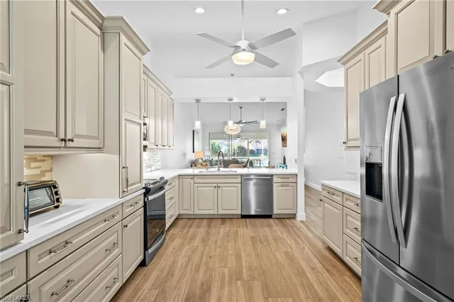 $575,000 | 7018 Lone Oak Boulevard, Naples, FL 34109