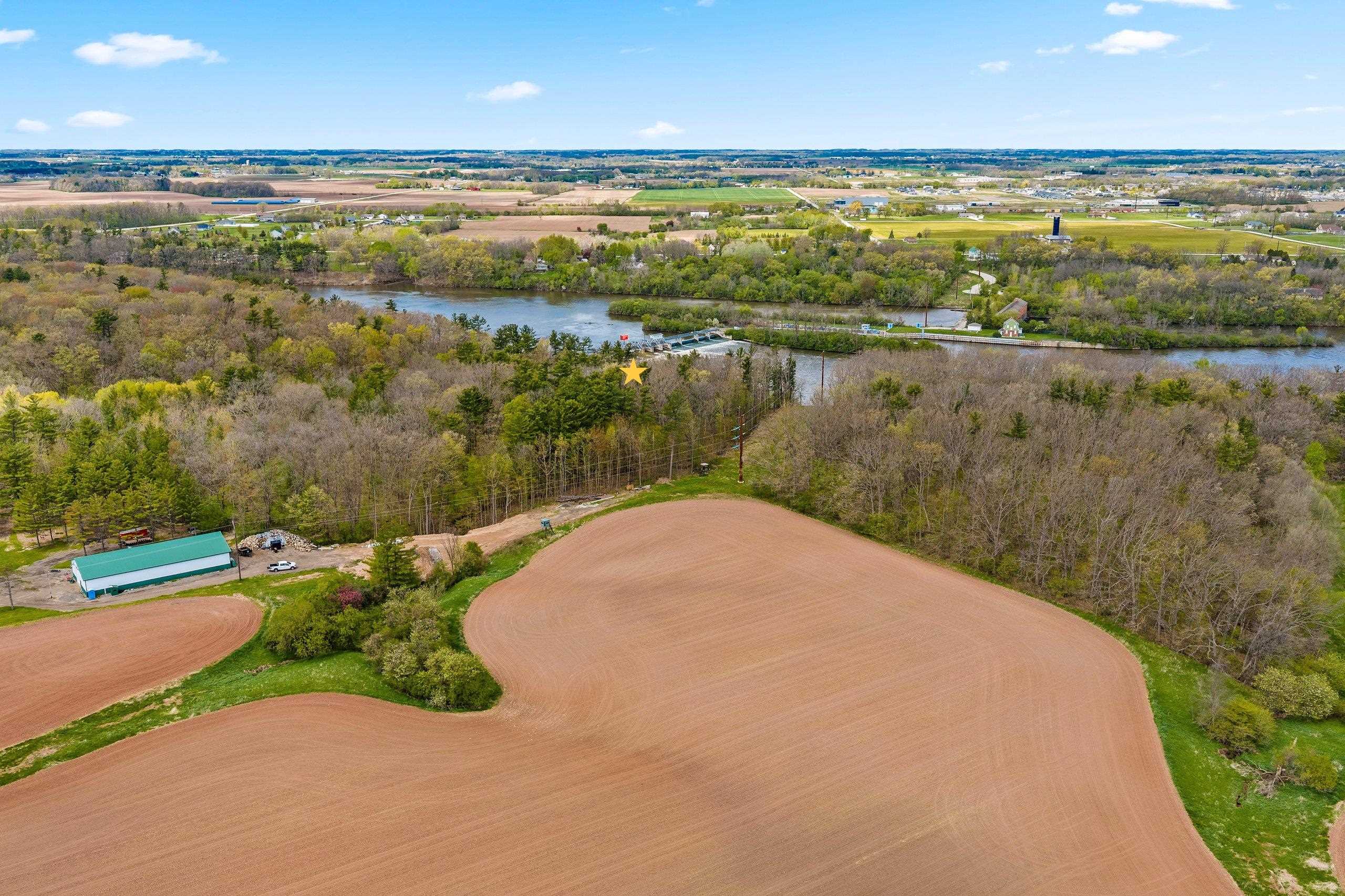 Old Military Road De Pere, WI 54115 - Photo 6 of 20