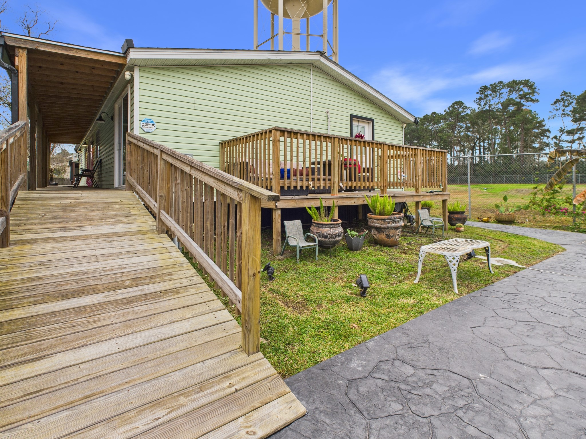 24249 Glory Avenue Porter, TX 77365 - Photo 4 of 34 Ramp for easy access.