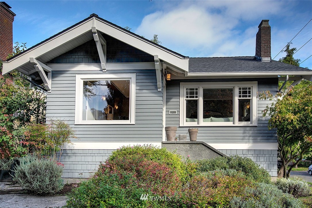 556 North 66th Street Seattle, WA 98103 - Photo 3 of 33 Gallery Image 3