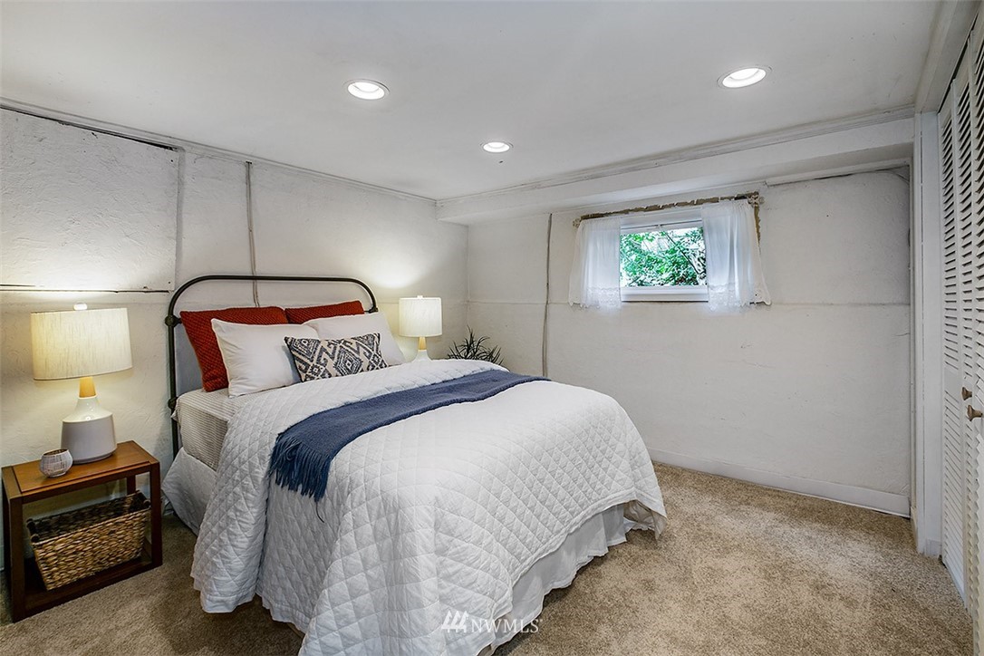 556 North 66th Street Seattle, WA 98103 - Photo 21 of 33 Gallery Image 21