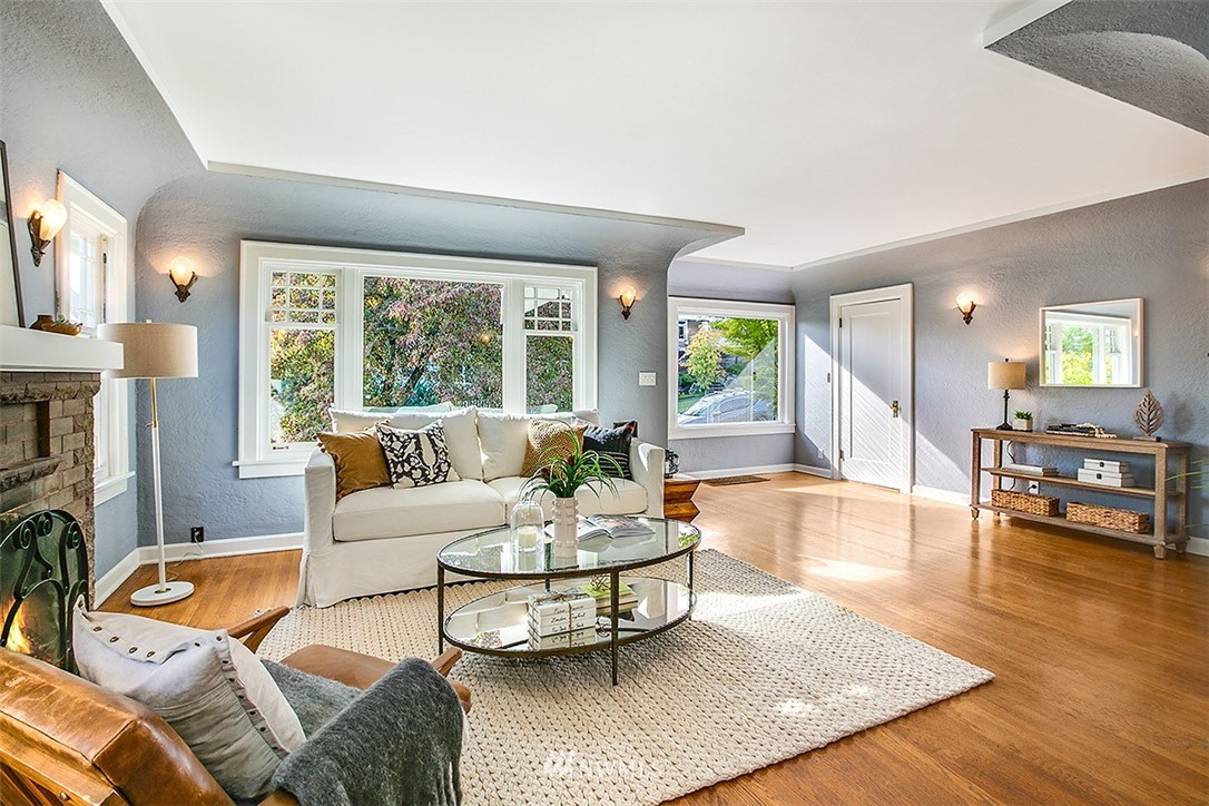 556 North 66th Street Seattle, WA 98103 - Photo 6 of 33 Gallery Image 6