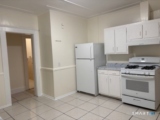 66 Wade Street, Unit 2 Bridgeport, CT 06604 - Photo 7 of 18