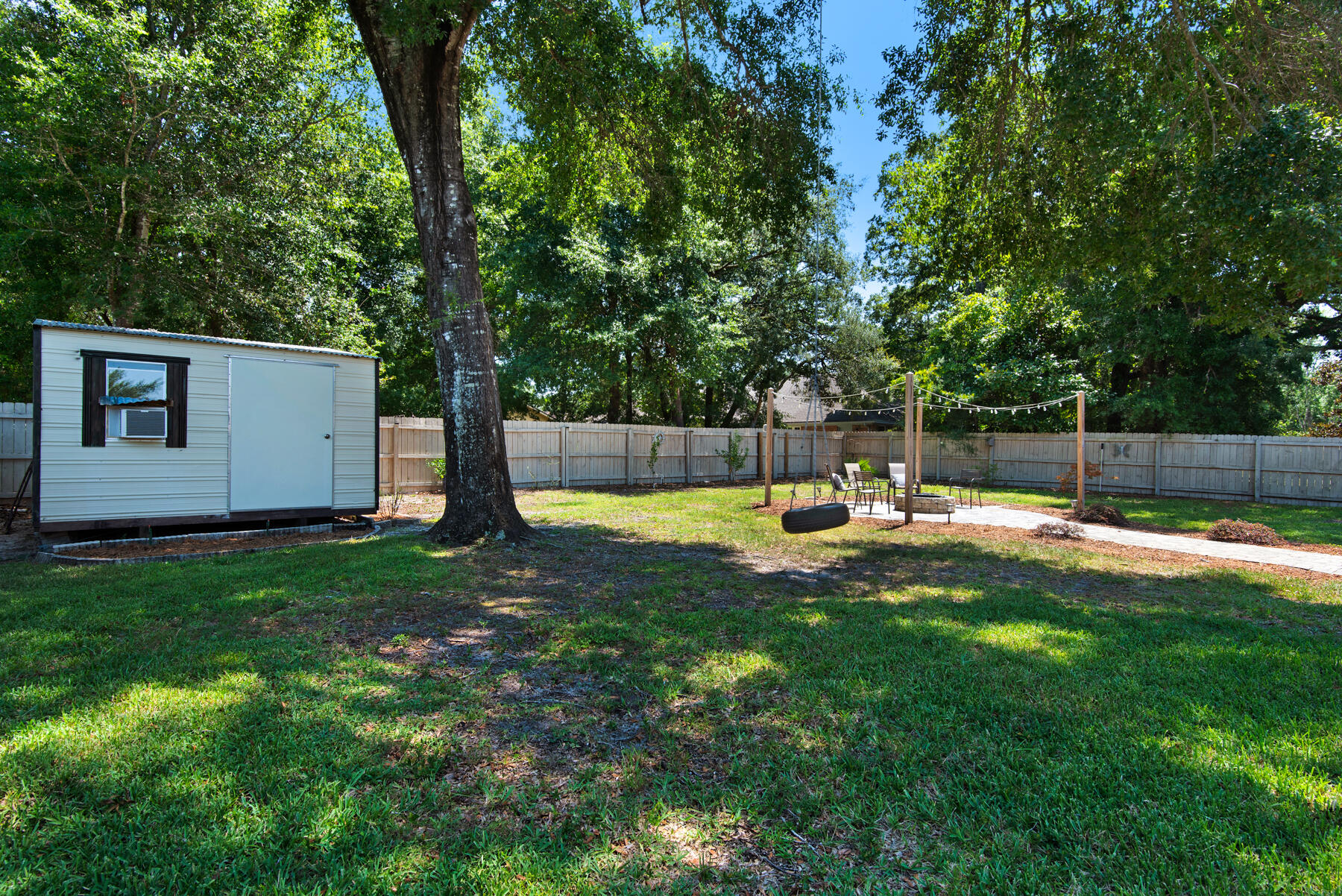 310 Antiqua Way Niceville, FL 32578 - Photo 36 of 39 a view of a back yard