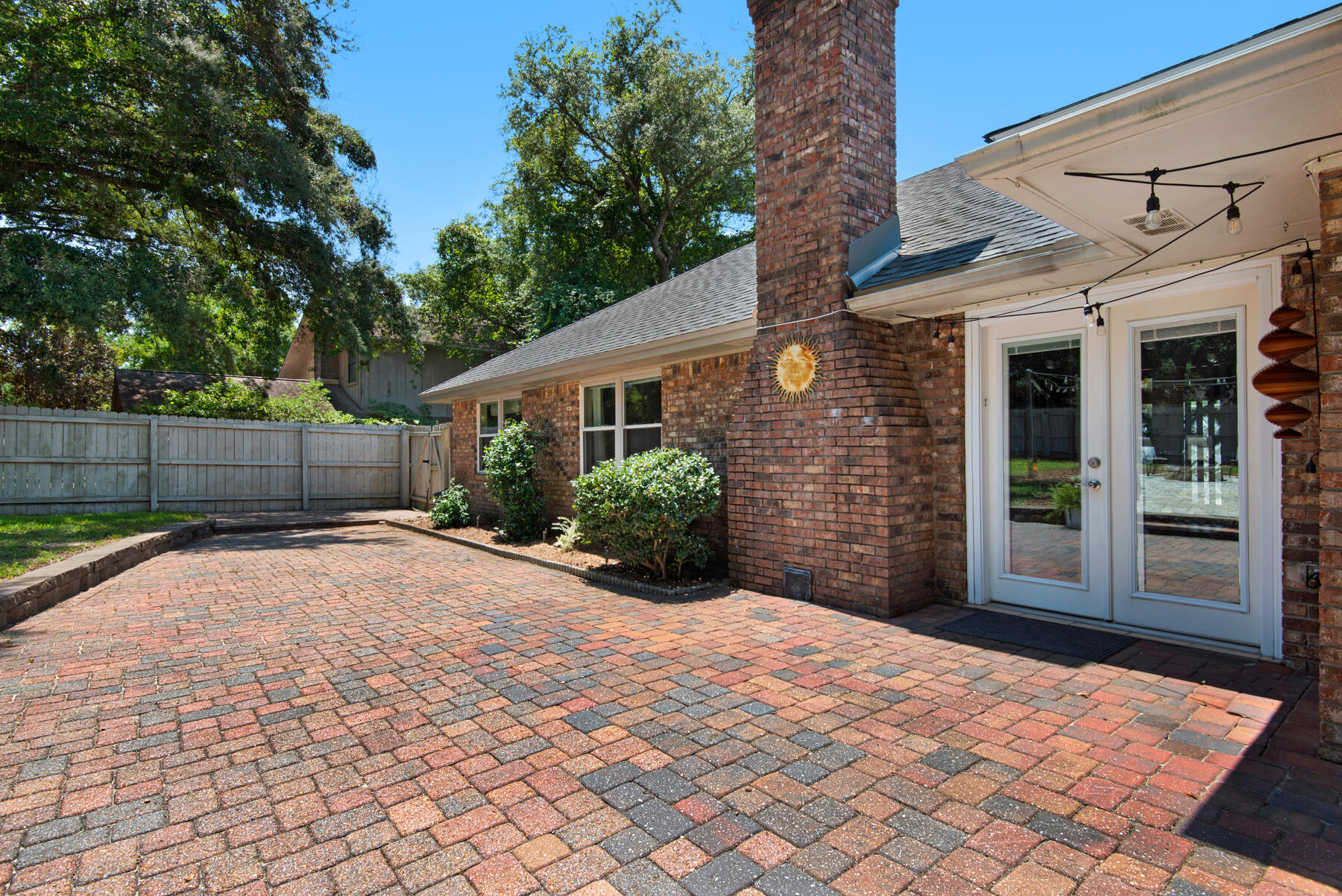 310 Antiqua Way Niceville, FL 32578 - Photo 39 of 39 a view of a backyard of the house