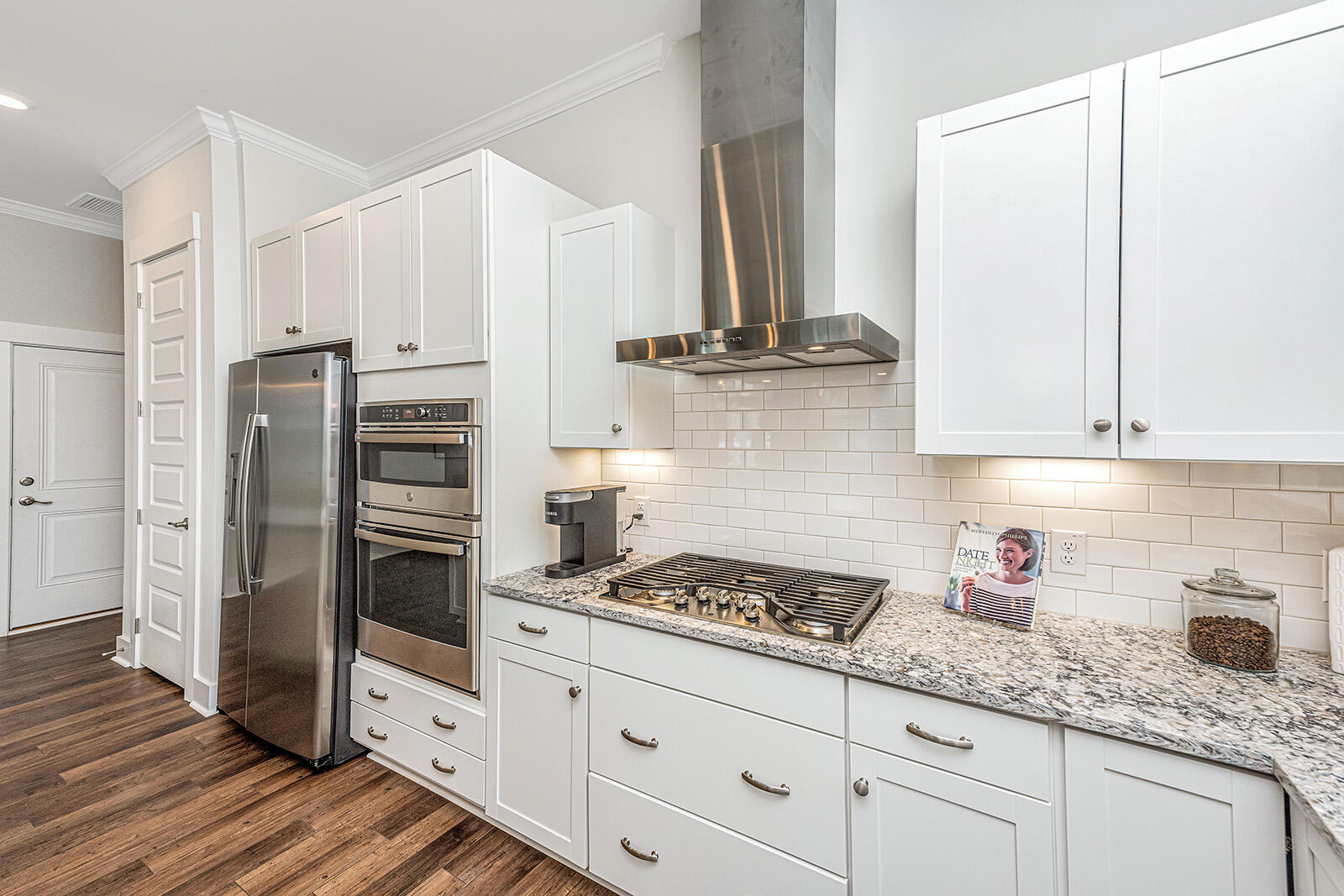 3498 Habenaria Rd Mount, Unit 10 Mount Pleasant, SC 29466 - Photo 25 of 34 Kitchen Range - Albemarle B - Cottages a