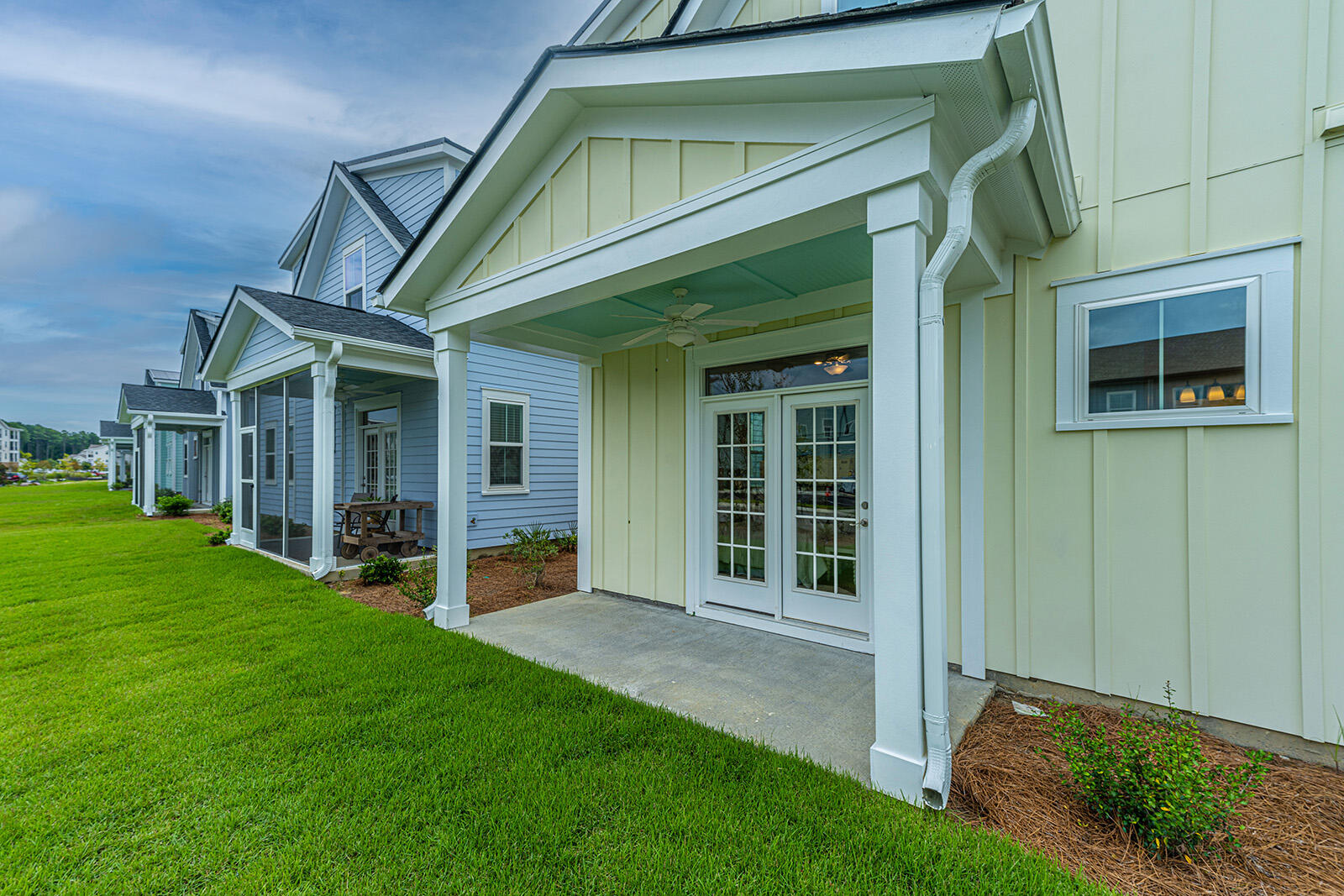 3498 Habenaria Rd Mount, Unit 10 Mount Pleasant, SC 29466 - Photo 33 of 34 Covered Porch - Albemarle B - Cottages a