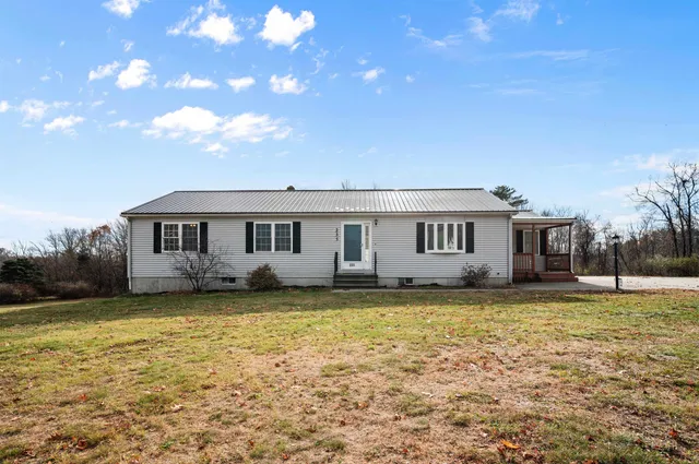 $549,900 | 235 Beauty Hill Road, Barrington, NH 03825