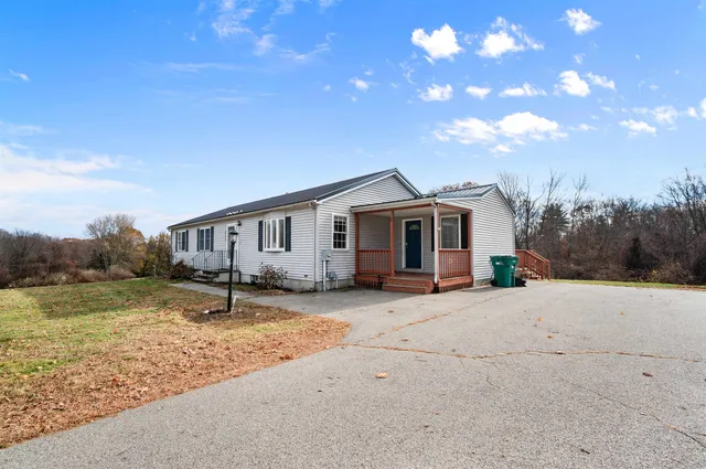 $549,900 | 235 Beauty Hill Road, Barrington, NH 03825