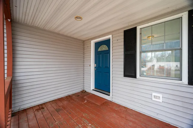 $549,900 | 235 Beauty Hill Road, Barrington, NH 03825