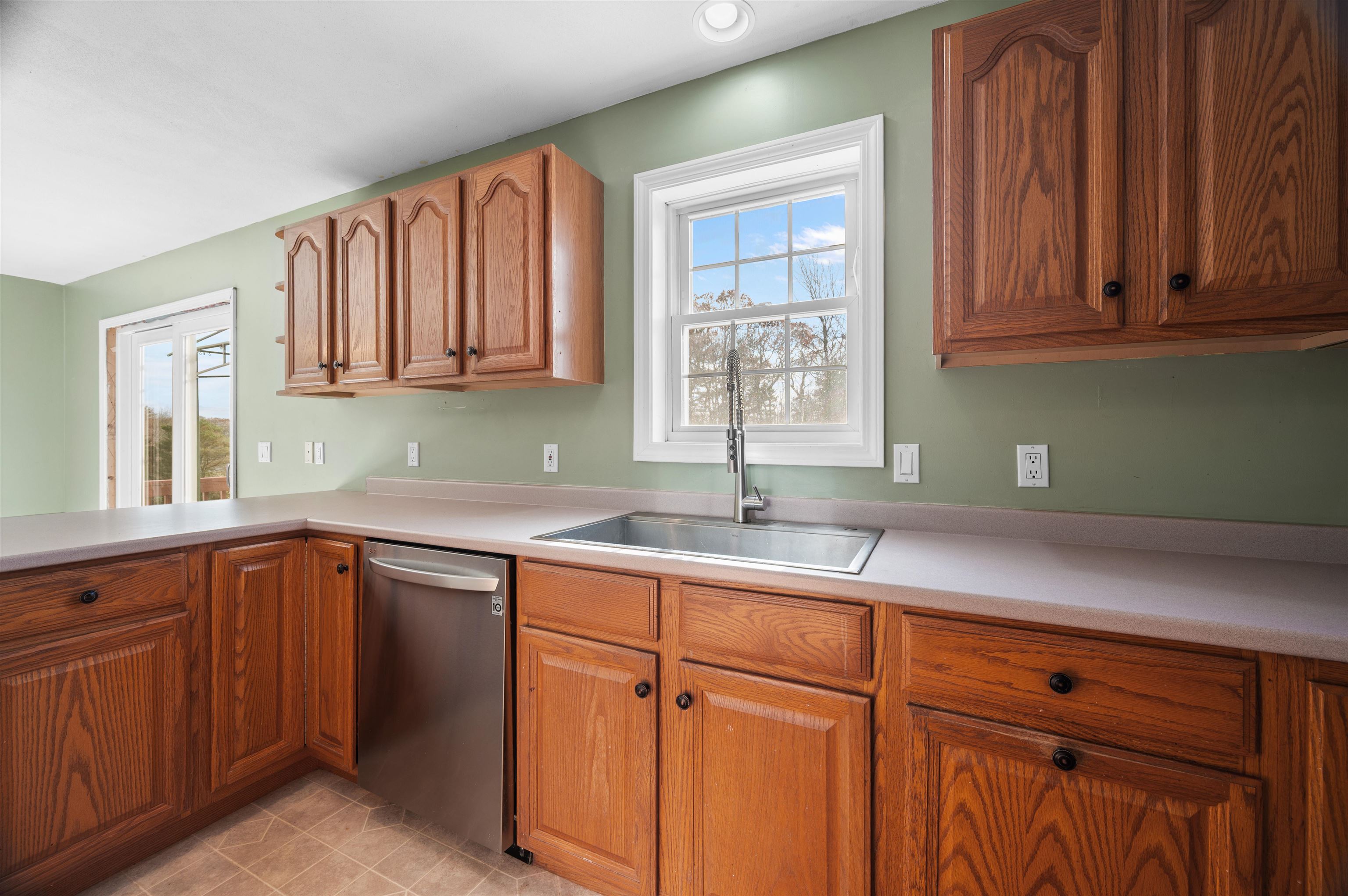 235 Beauty Hill Road Barrington, NH 03825 - Photo 5 of 34