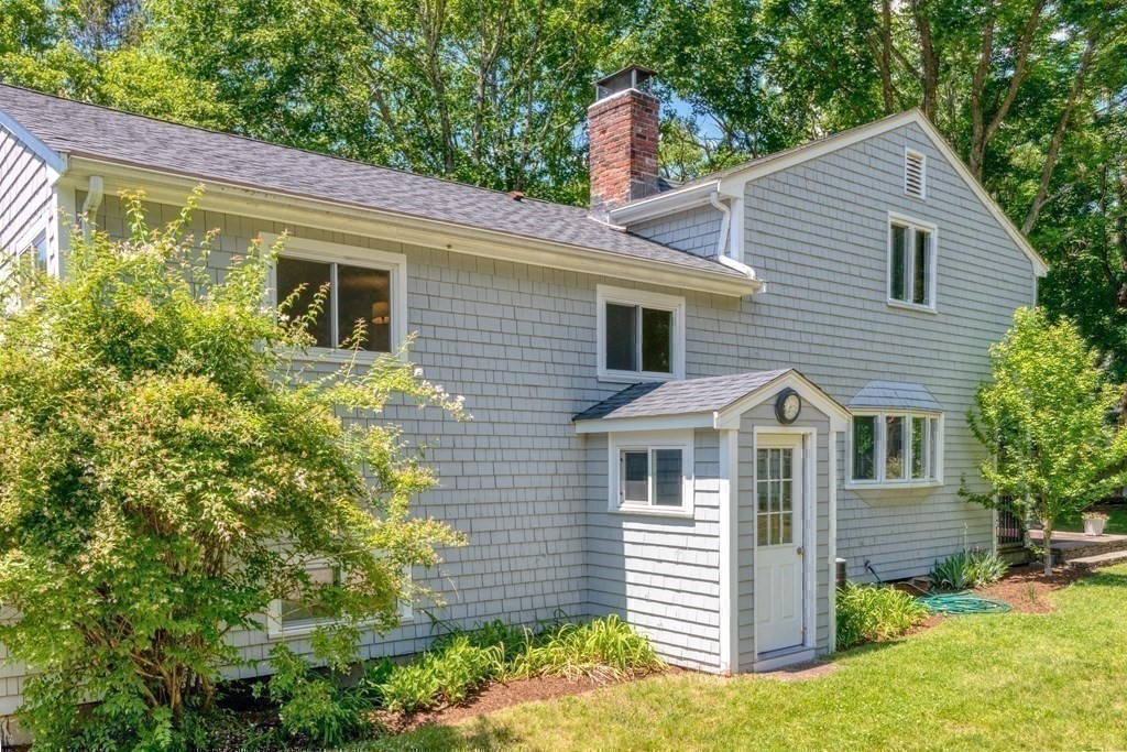 1 Stagecoach Road Medfield, MA 02052 - Photo 34 of 37 Gallery Image 34
