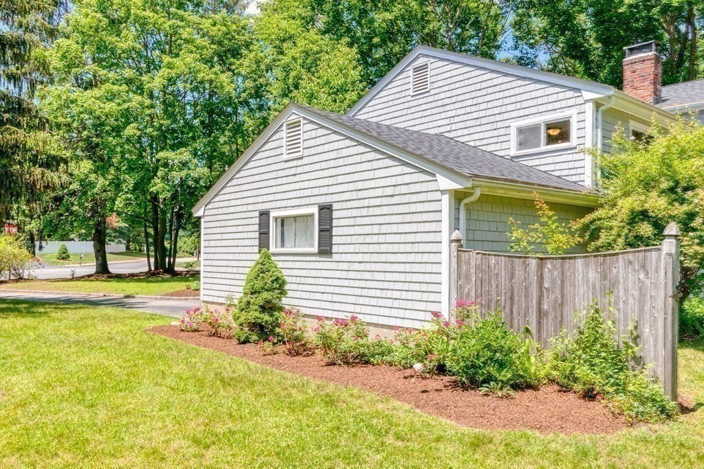 1 Stagecoach Road Medfield, MA 02052 - Photo 35 of 37 Gallery Image 35