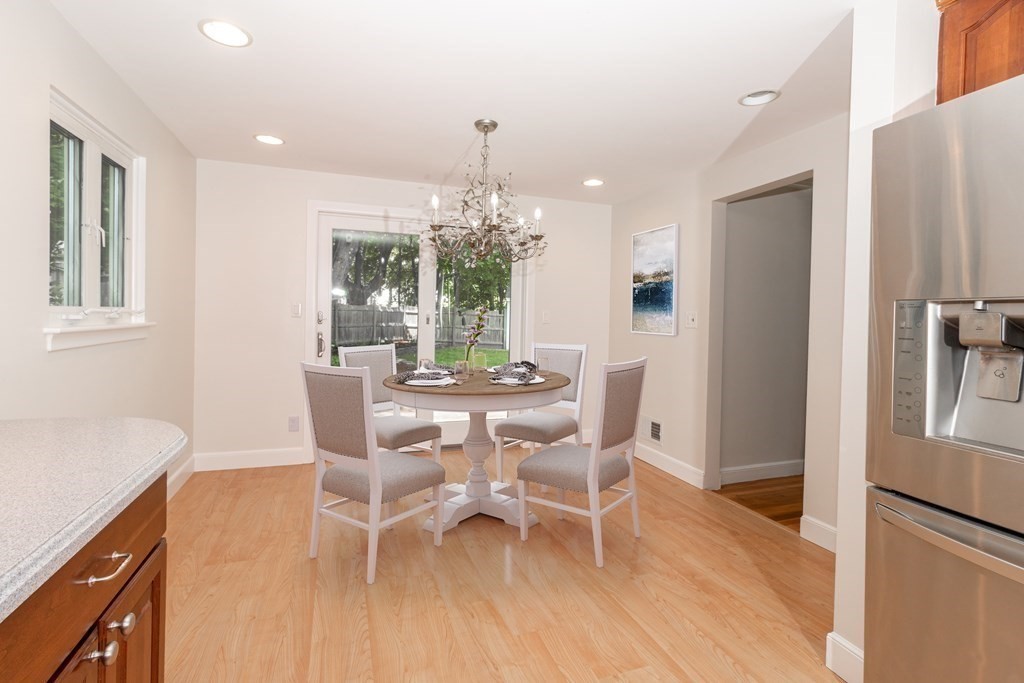 1 Stagecoach Road Medfield, MA 02052 - Photo 5 of 37 Gallery Image 5