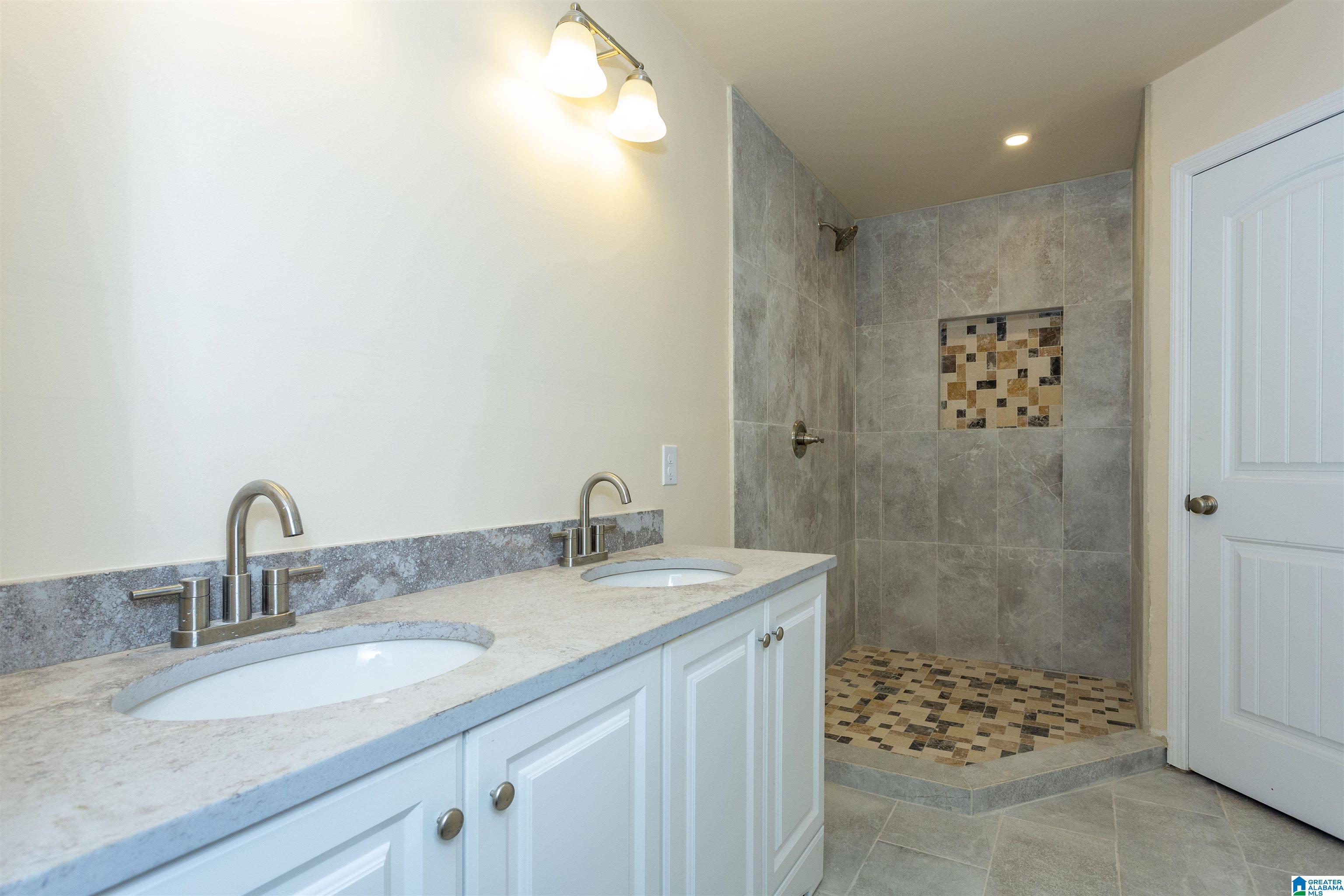 524 Sunhill Road Northwest Center Point, AL 35215 - Photo 28 of 36