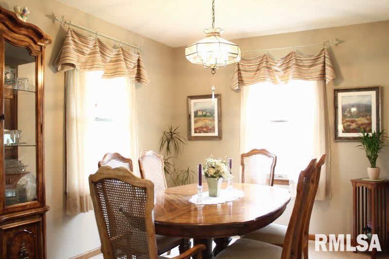 2190 North Reed Station Road Carbondale, IL 62901 - Photo 4 of 22