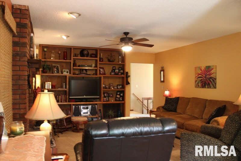 2190 North Reed Station Road Carbondale, IL 62901 - Photo 6 of 22