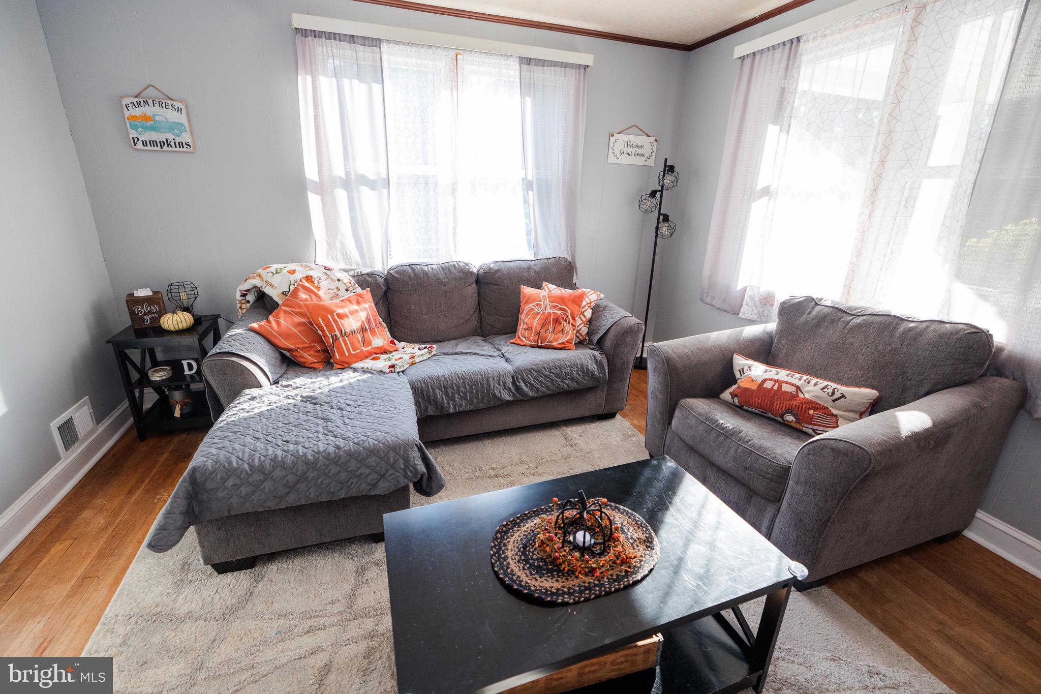 5349 Woodville Road Mount Airy, MD 21771 - Photo 5 of 41 Gallery Image 5