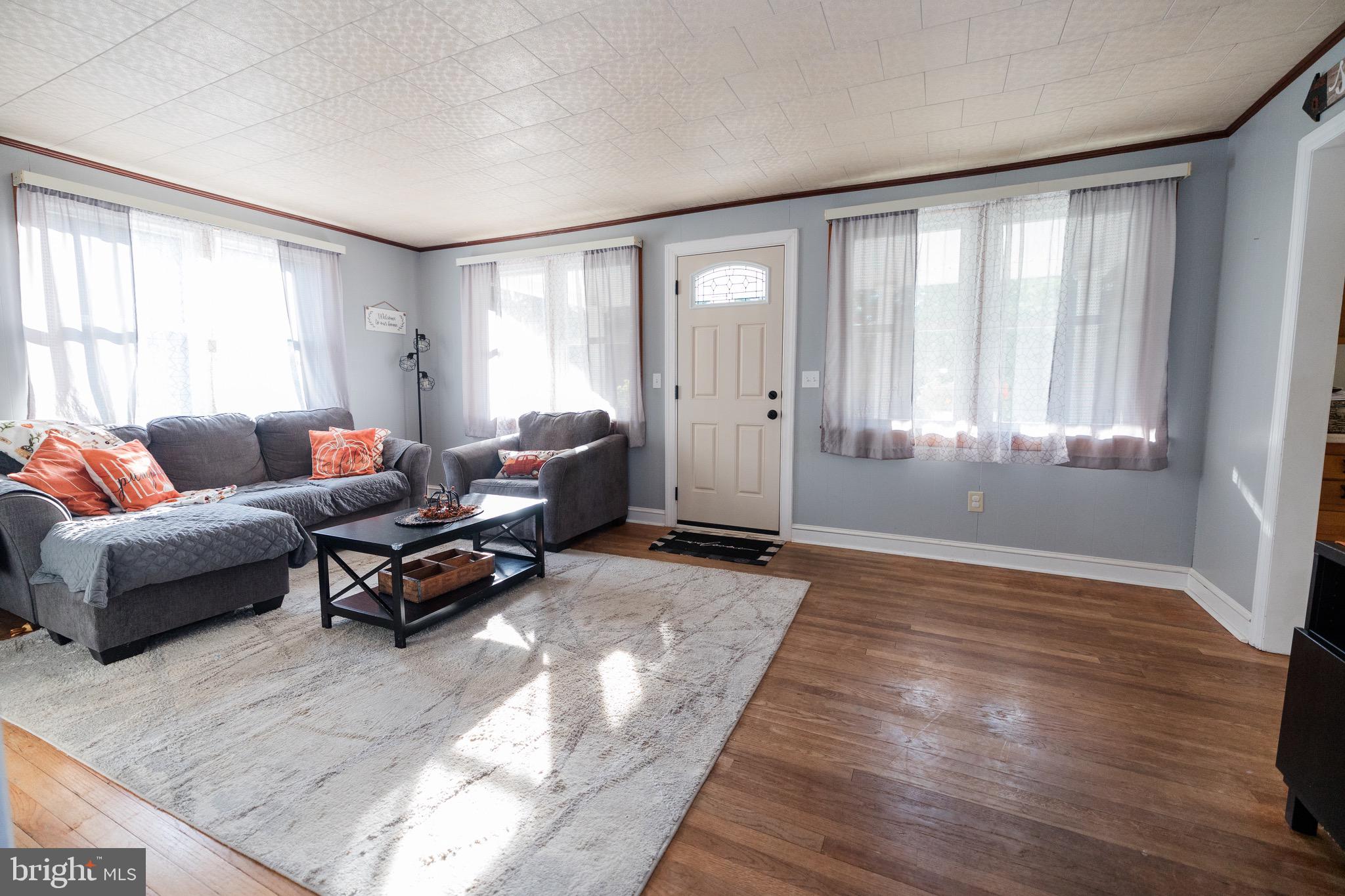 5349 Woodville Road Mount Airy, MD 21771 - Photo 8 of 41 Gallery Image 8