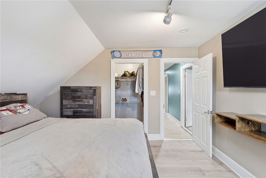 35 Allen Avenue Pawtucket, RI 02860 - Photo 23 of 29