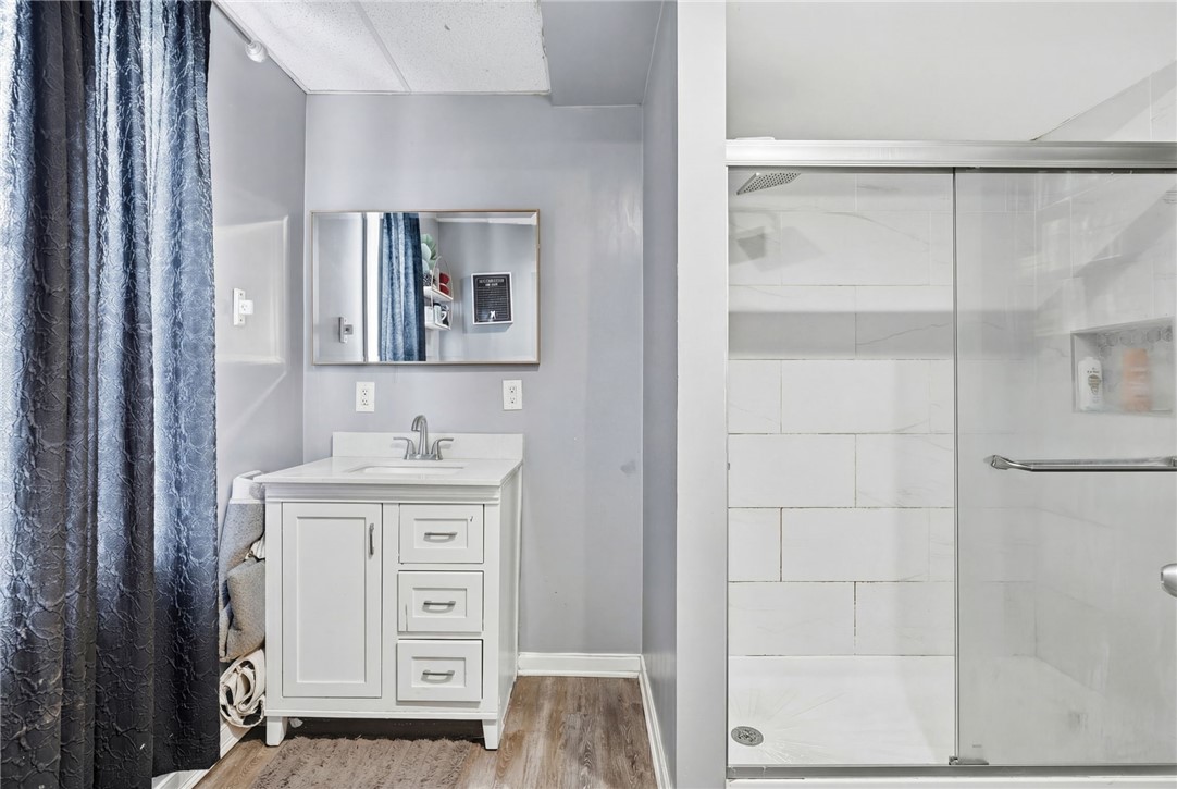 35 Allen Avenue Pawtucket, RI 02860 - Photo 6 of 29