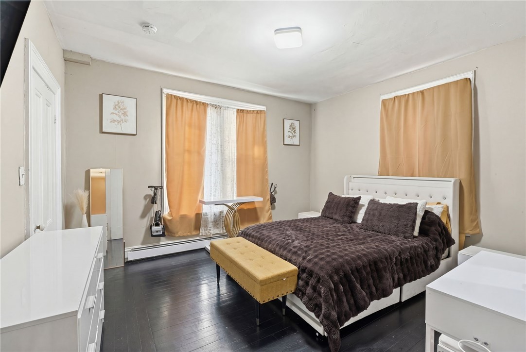 35 Allen Avenue Pawtucket, RI 02860 - Photo 7 of 29