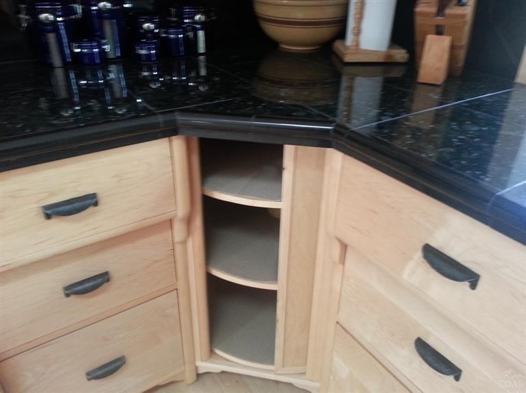 1811 Stallion Road La Pine, OR 97739 - Photo 7 of 21 Custom cabinets throughout the home.