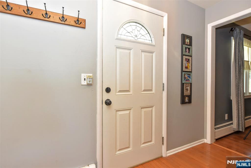 143 Nottingham Road Ramsey, NJ 07446 - Photo 2 of 24