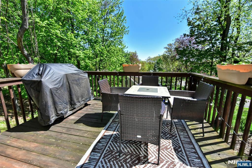 143 Nottingham Road Ramsey, NJ 07446 - Photo 22 of 24