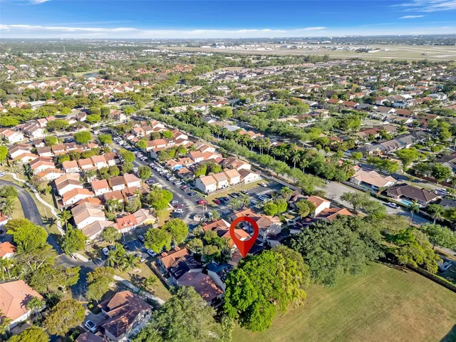 an aerial view of multiple house
