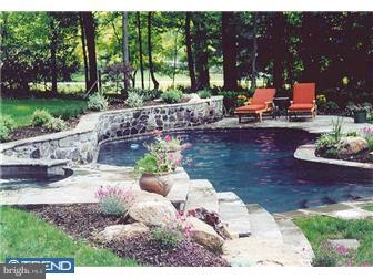 403 Round Hill Road Wayne, PA 19087 - Photo 10 of 12