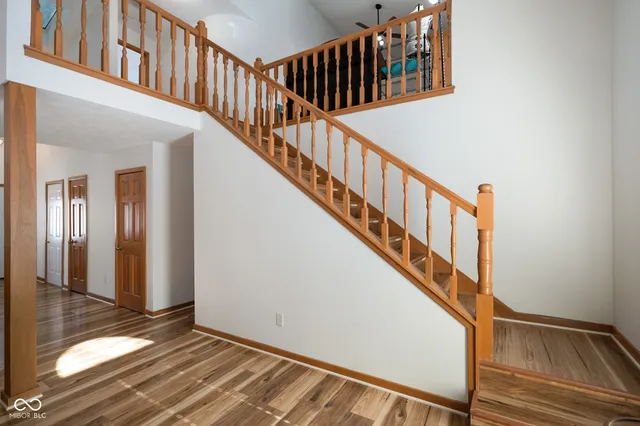 $335,000 | 305 Sandbrook Drive, Noblesville, IN 46062