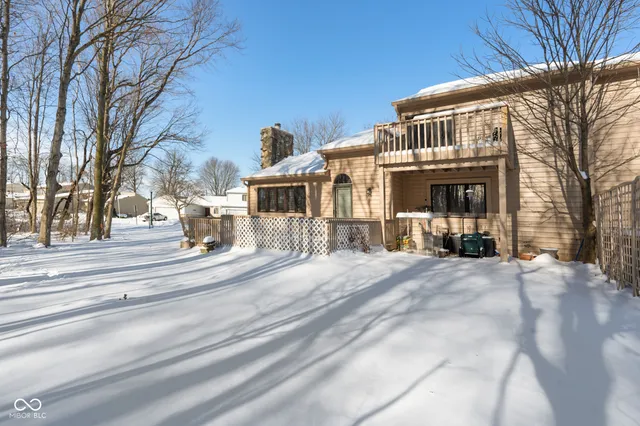 $335,000 | 305 Sandbrook Drive, Noblesville, IN 46062